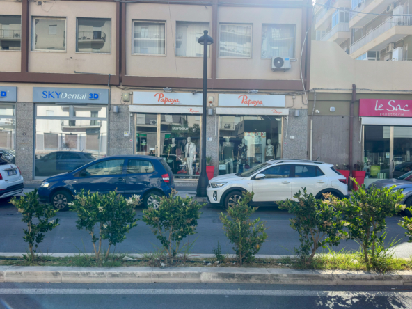 Locale commerciale 151m2 in Via Tisia, Siracusa